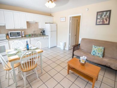 Anna Maria Island Holmes Beach Condo 896927 Anna Maria Island Holmes Beach Condo 896927
